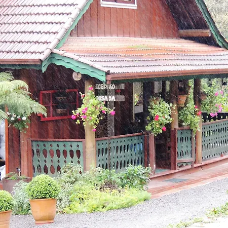 Hotel Fioreze Chales-2